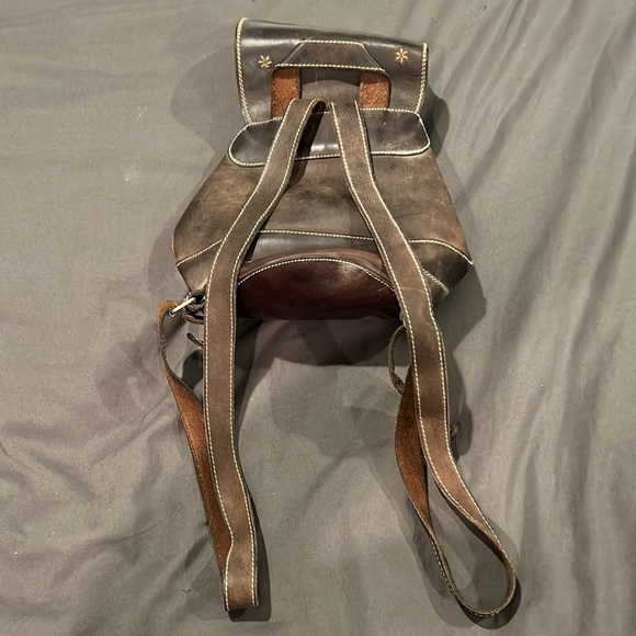 Brown leather mini backpack - Picture 4 of 7